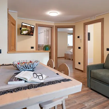 Hotel apartamentowy Li Mina 2*