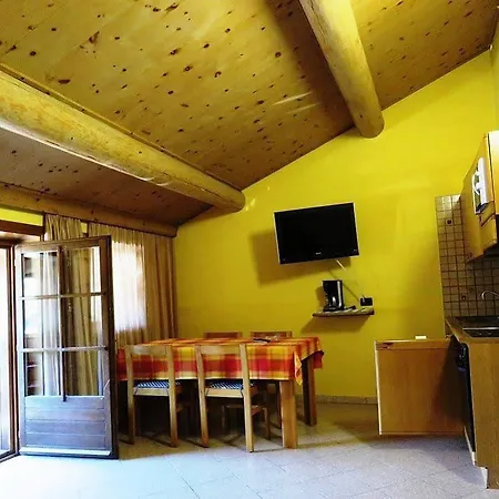 Hotel apartamentowy Li Mina 2*