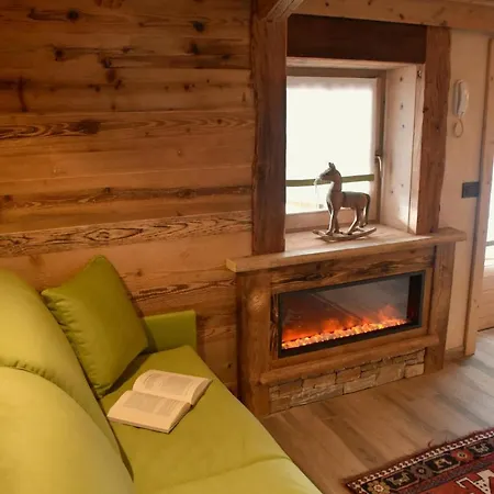 Li Mina Apartmanhotel