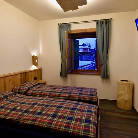 Hotel apartamentowy Li Mina