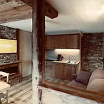 Hotel apartamentowy Li Mina 3*