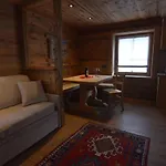 Hotel apartamentowy Li Mina