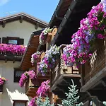 Li Mina Hotel apartamentowy 3*