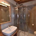 Hotel apartamentowy Li Mina