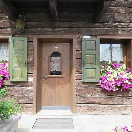 Lägenhetshotell Li Mina